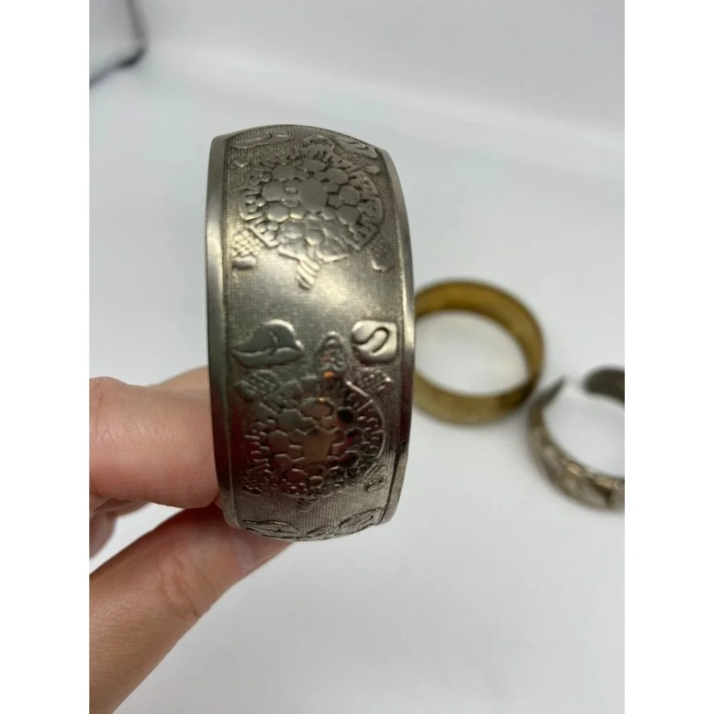 Set of 3 Vintage Boho Cuff Bracelets‎ Ornate Floral Leaf Gold Tone Silver Tone